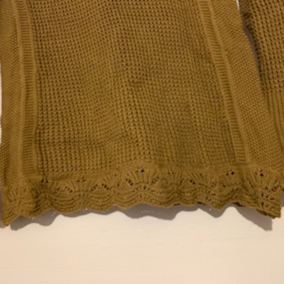 🎃 - Chico's sz 0 (sz 4) Mustard Colored Sweater - Picture 4 of 7